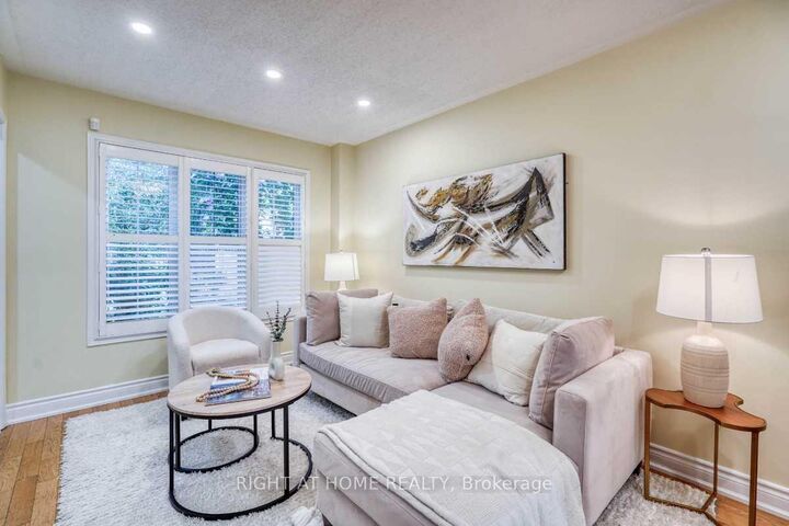 Property Photo: 2304 Winlord Place ON L1L 0B8