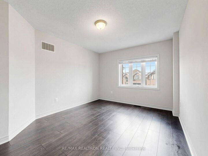 Property Photo: 59 Jevons Drive ON L1Z 0T6