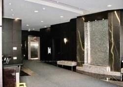 Property Photo:  30 Grand Trunk Crescent 1715  ON M5J 3A4 