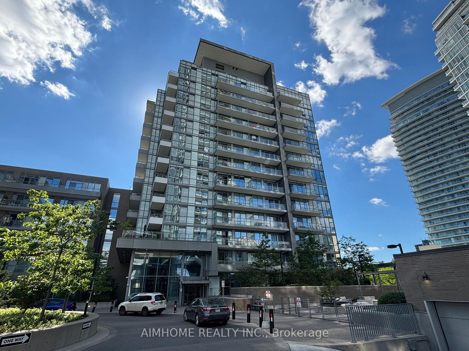 Property Photo:  52 Forest Manor Road 603  ON M2J 0E2 