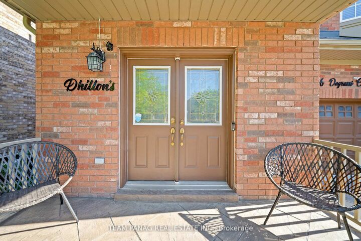 Property Photo: 146 Degrassi Cove Circle ON L6X 0N8