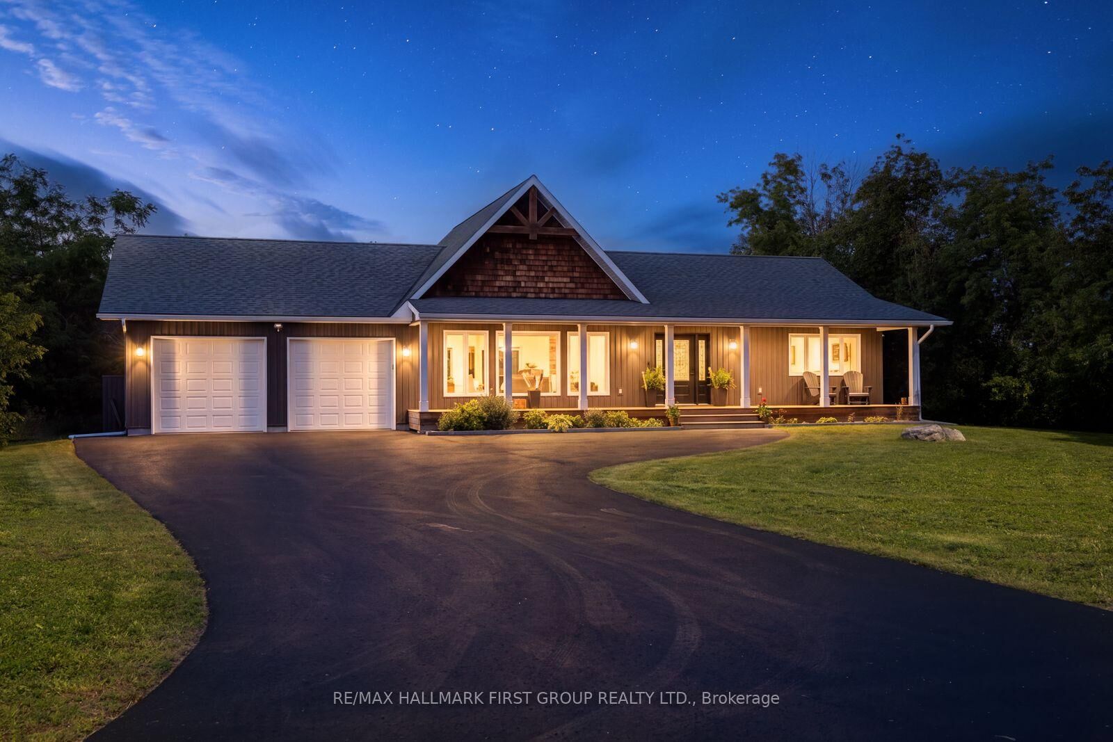 Property Photo: 20 Lagoon Drive ON K0M 1N0
