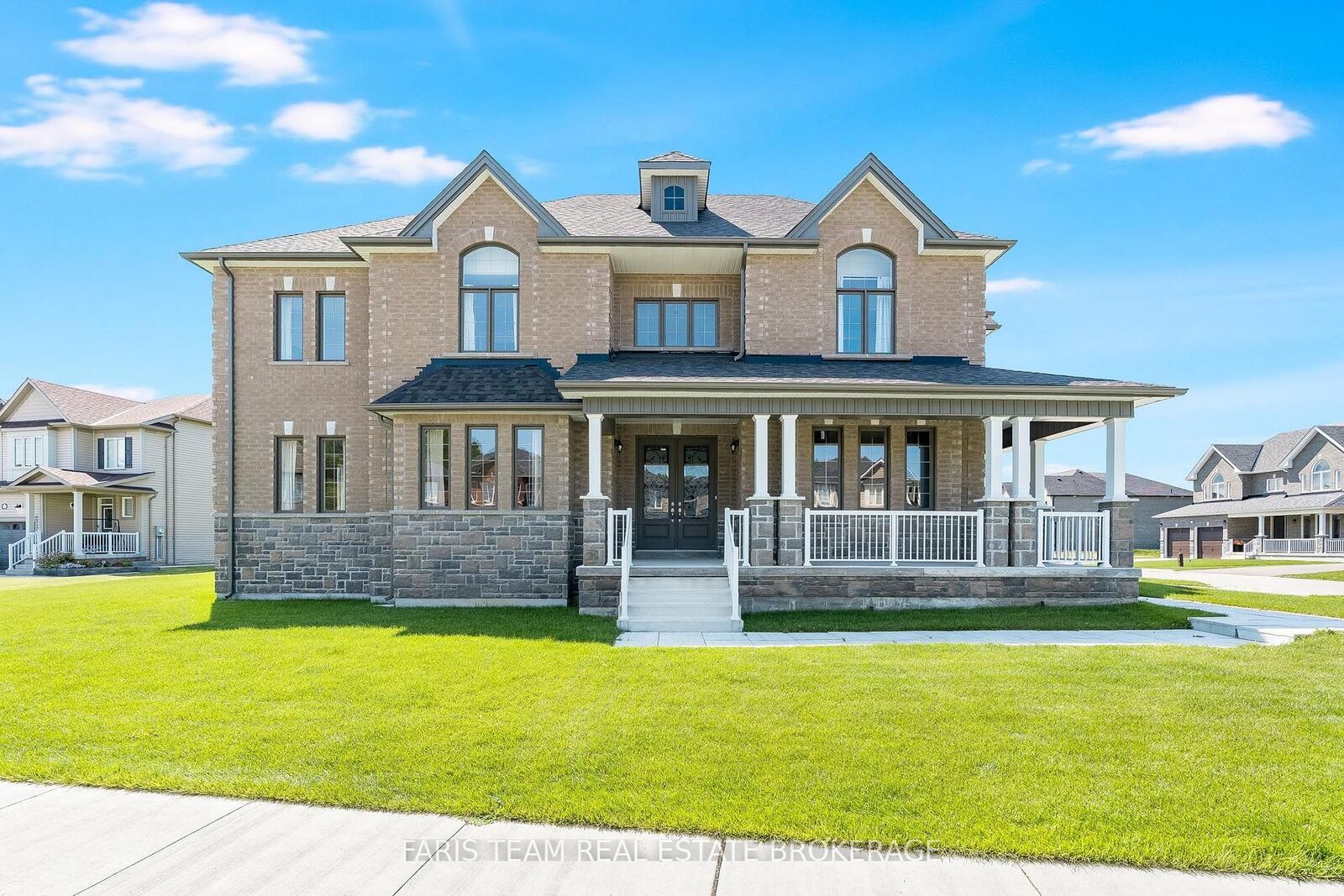 Property Photo: 63 Wood Crescent ON L3W 0M5