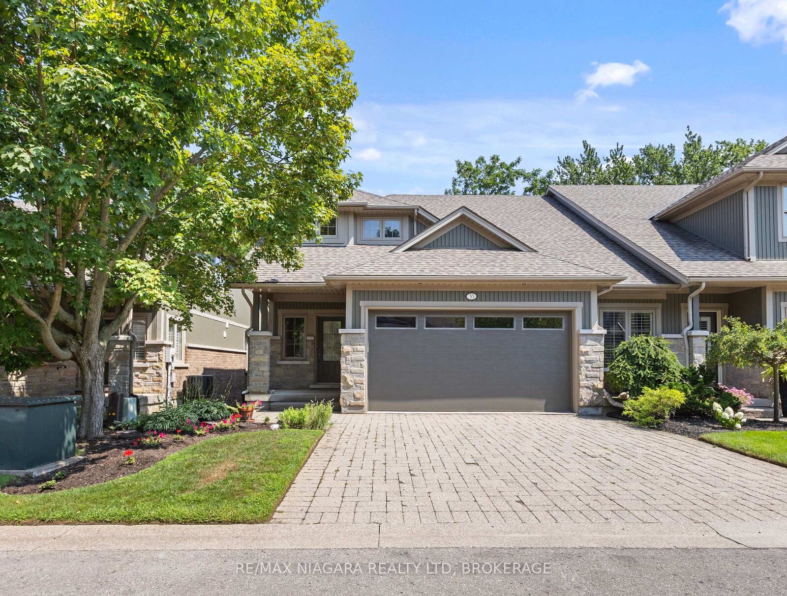 Property Photo: 1398 Pelham Street 33 ON L3E 0T4