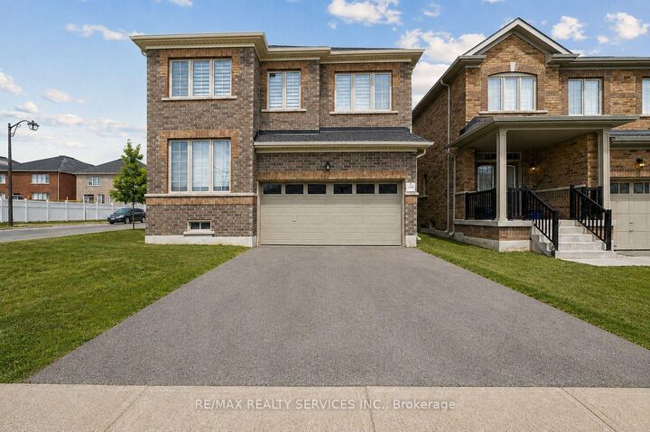 525 Red Elm Road — photo 1