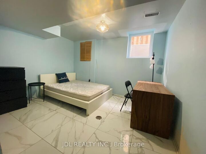 Property Photo:  3528 Ellesmere Road  ON M1C 3Z2 