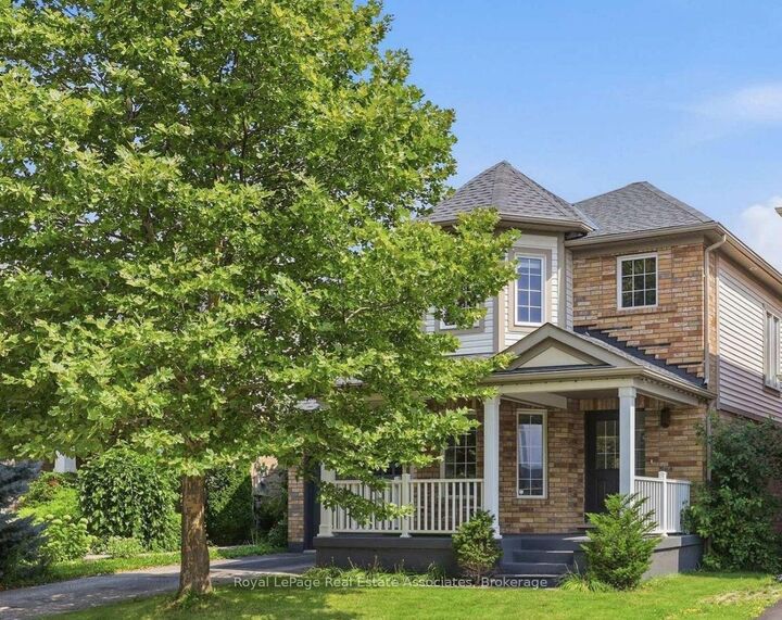 Property Photo: 392 Tonelli Lane ON L9T 0N4