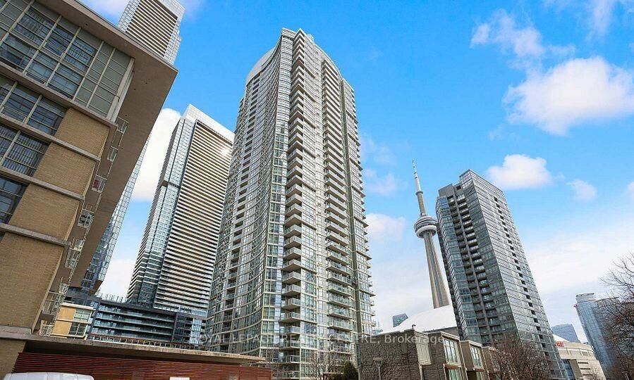 Property Photo: 10 Navy Wharf Court 3005 ON M5V 3V2