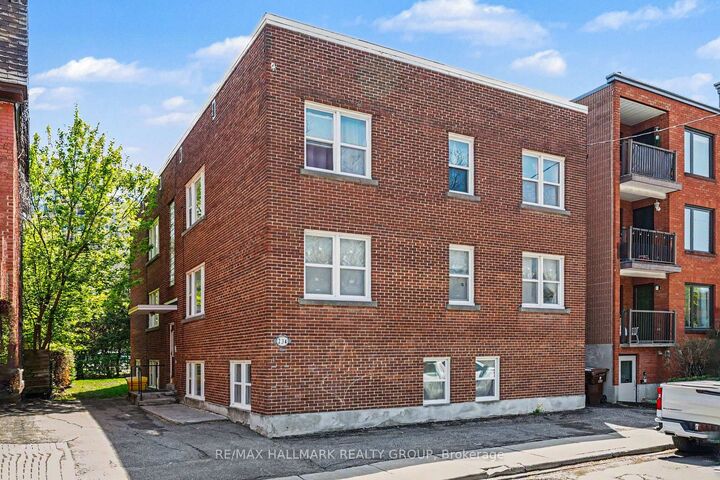 Property Photo: 234 Frank Street 1 ON K2P 0X6