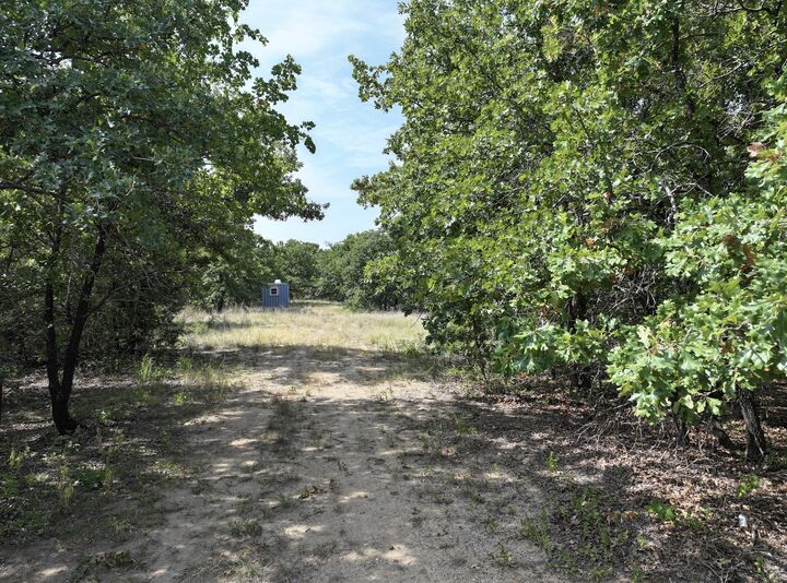 Property Photo:  000 County Road 1600  OK 73098 
