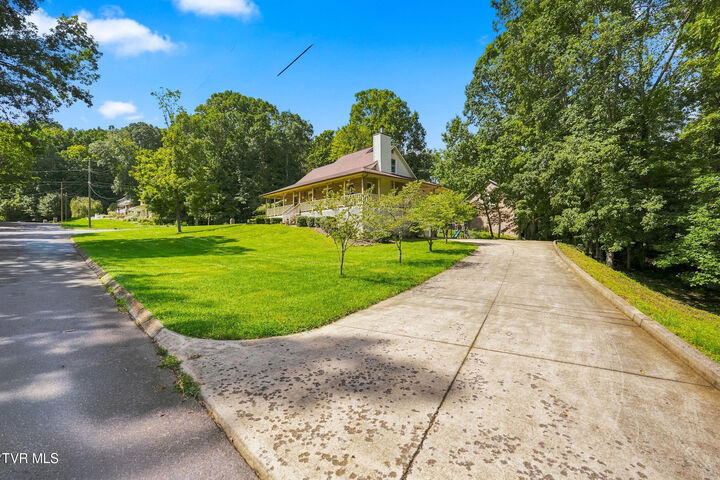 Property Photo: 204 Timberland Circle TN 37664
