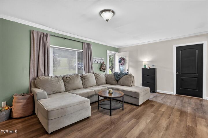 Property Photo: 725 Shakerag Road TN 37743