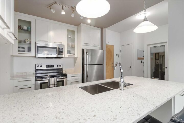 2871 Jacklin Rd #420 — photo 1