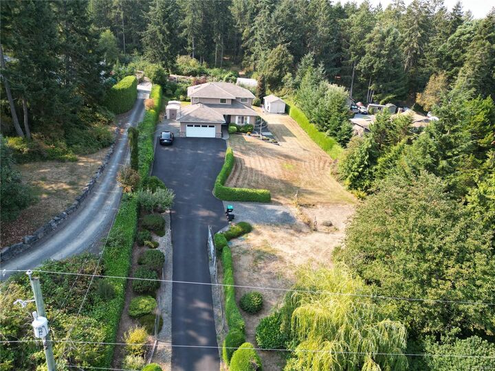 Property Photo: 2552 Sea Blush Dr BC V9P 9E4