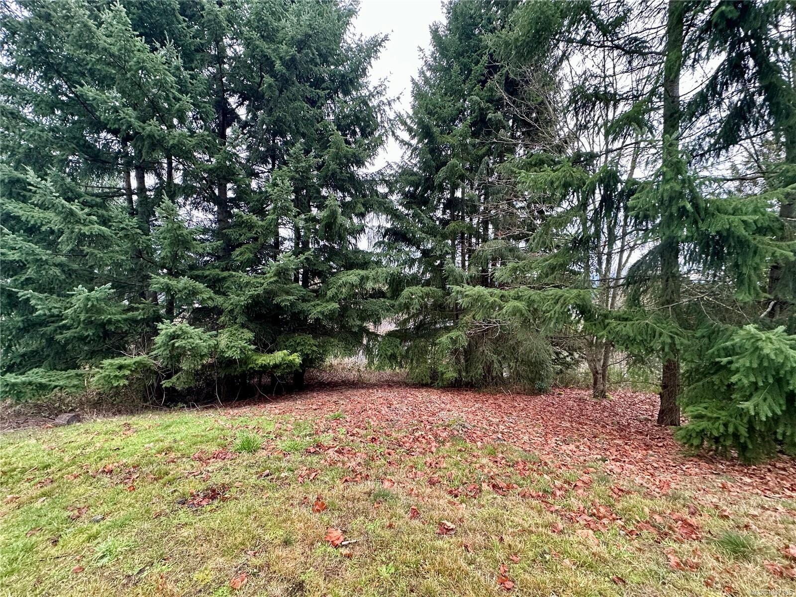 Property Photo: Sl 22 Bishops Walk Rd BC V8K 2J7