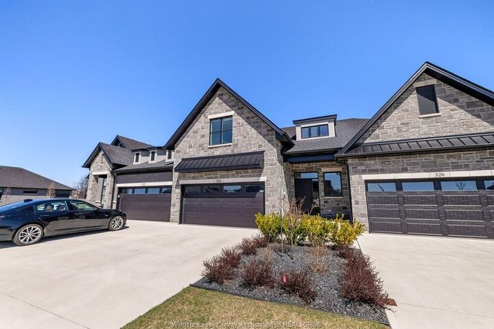 Property Photo: 324 Jordan Lane ON N8N 0J3