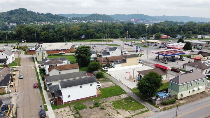 Property Photo: 1300 South Zane Highway OH 43912