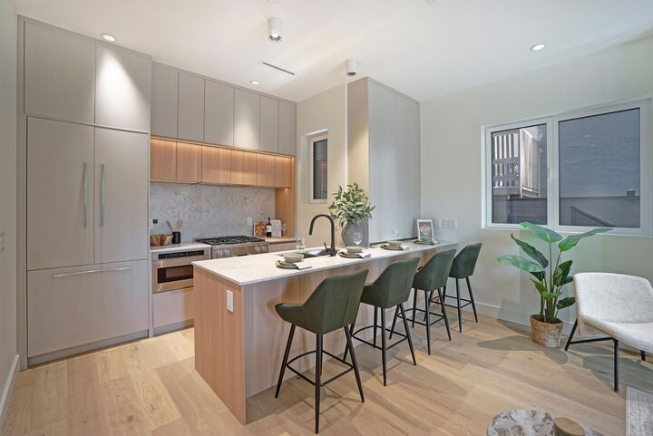 Property Photo: 3315 W 10th Street 1 BC V6R 2E5
