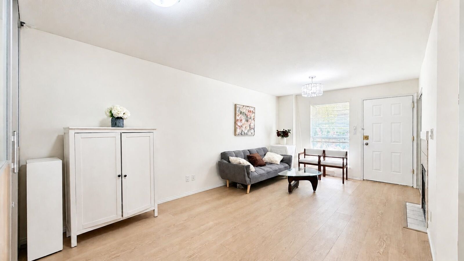 Property Photo: 9977 138 Street 6 BC V3T 5E4