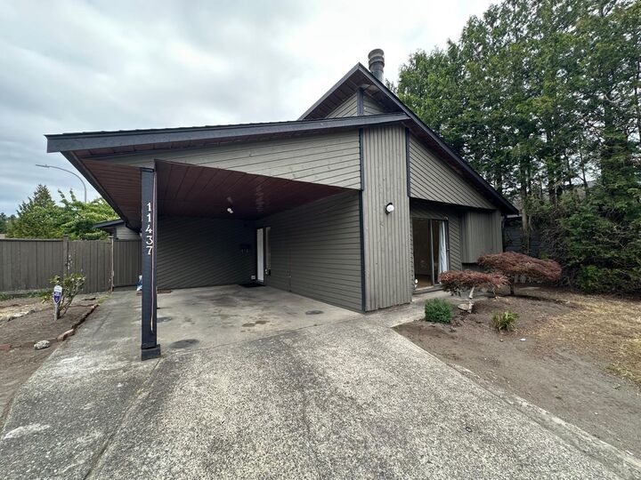 Property Photo: 11437 Kingcome Avenue BC V7A 4T5
