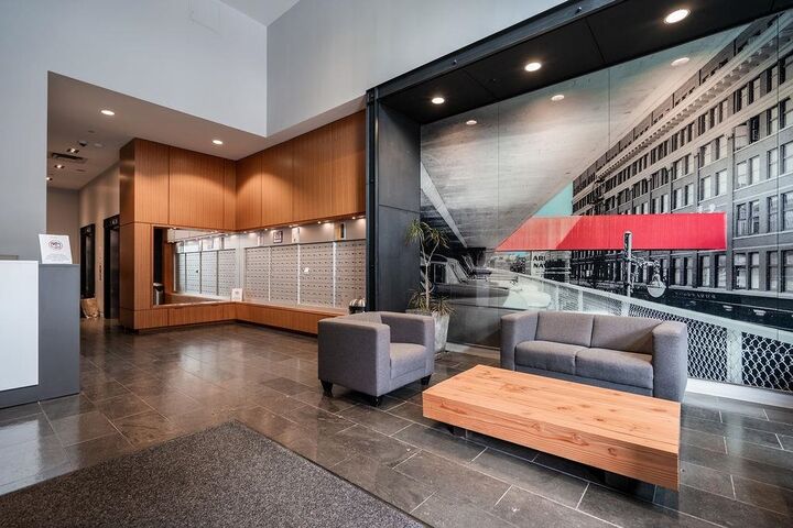 Property Photo: 108 W Cordova Street 2804 BC V6B 0G5