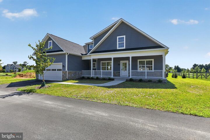 Property Photo: 818 Bethel Church Road DE 19709