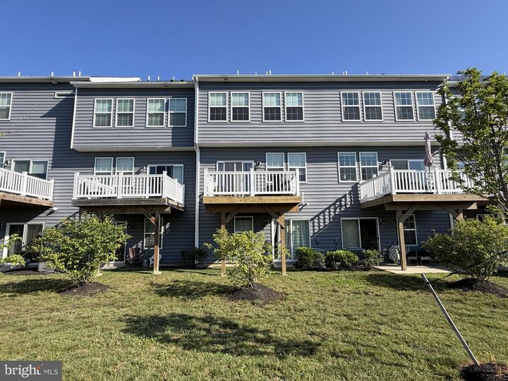 Property Photo:  21 Turin Way  NJ 08054 
