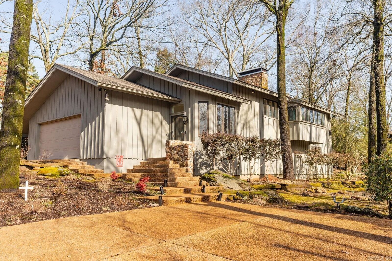 Property Photo: 611 Birchbrook Drive AR 72543