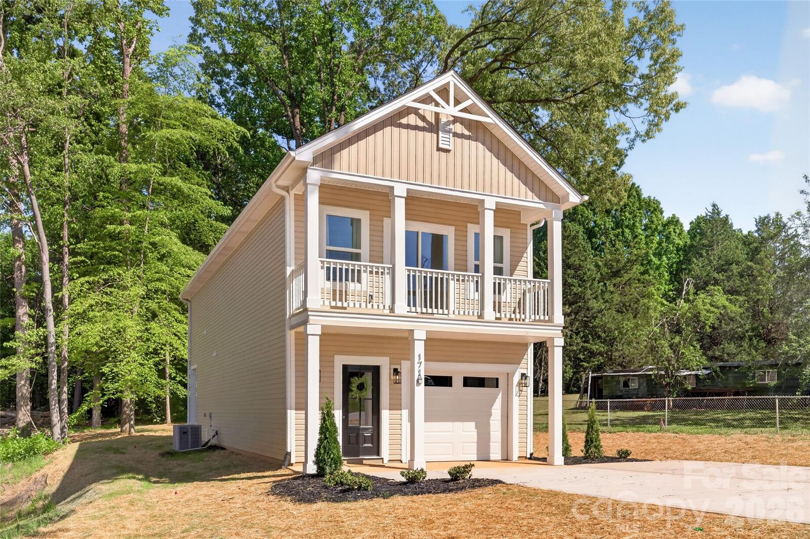 Property Photo: 150 Hansard Drive NC 28214