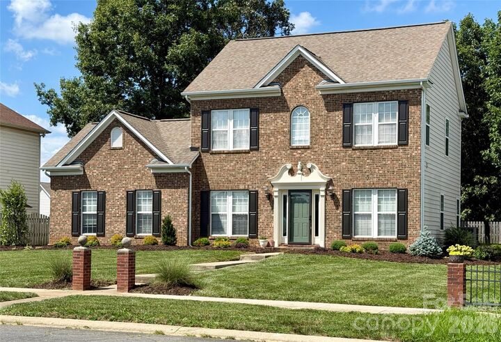 Property Photo:  7305 Conifer Circle  NC 28079 