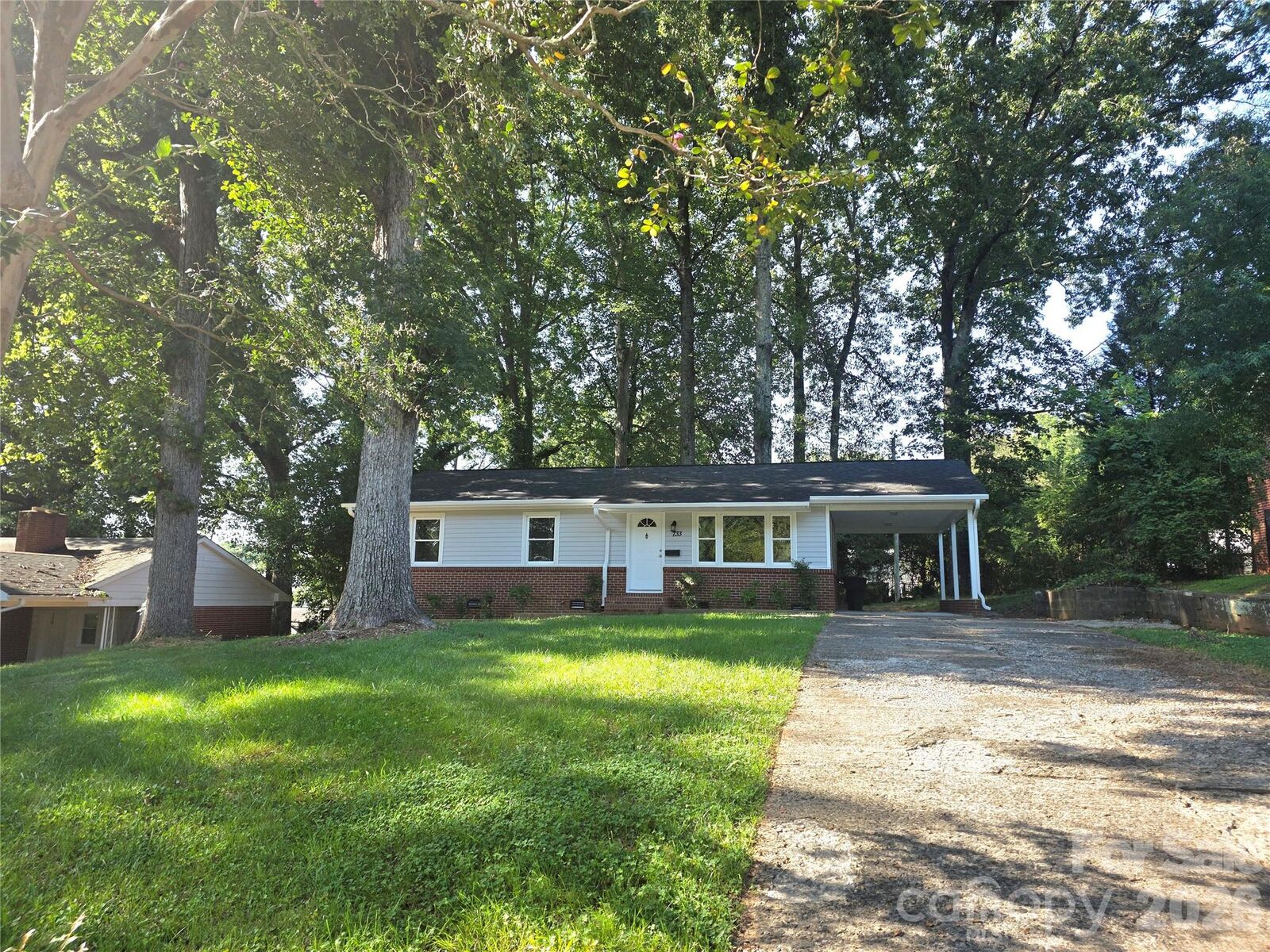 Property Photo:  733 Crestwood Avenue  NC 28054 