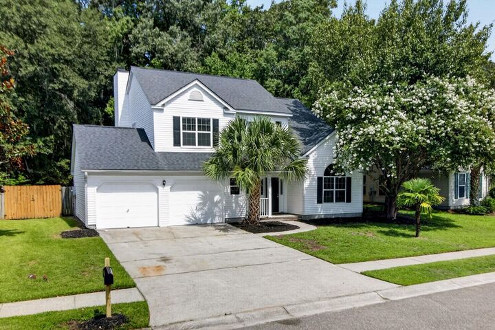 Property Photo: 3416 Forest Glen Drive SC 29414