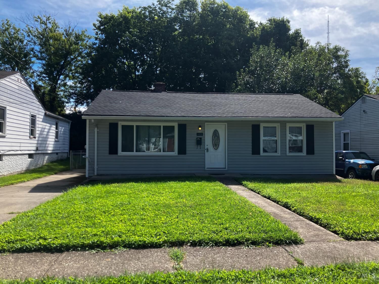 Property Photo: 6420 Ridgefield Drive OH 45224