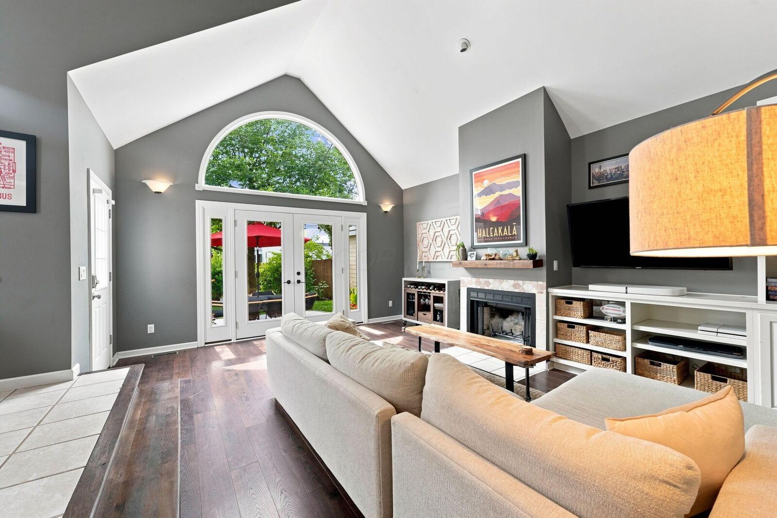 Property Photo:  557 Fallis Road  OH 43214 
