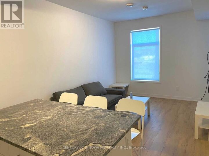 Property Photo: 1720 Simcoe Street North 14 ON L1G 4X9