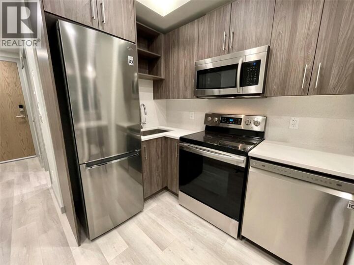 Property Photo: 345 Dougall Road North 206 BC V1X 3K8