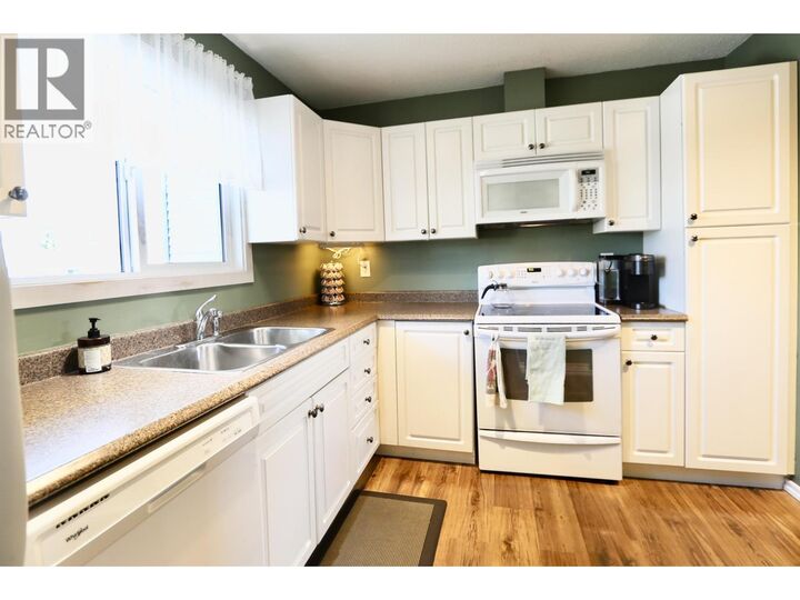 Property Photo:  111 Tabor Boulevard  BC V2M 5N3 