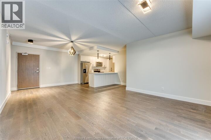 Property Photo:  2550 Sandwich W Pkwy 510  ON N9H 0N4 