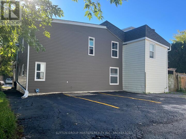 Property Photo:  380 Barrie Street  ON K7K 3T4 