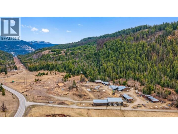 17 Bear Valley Road — photo 1