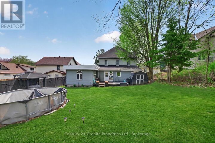 Property Photo:  50 William Street  ON P2A 1V1 