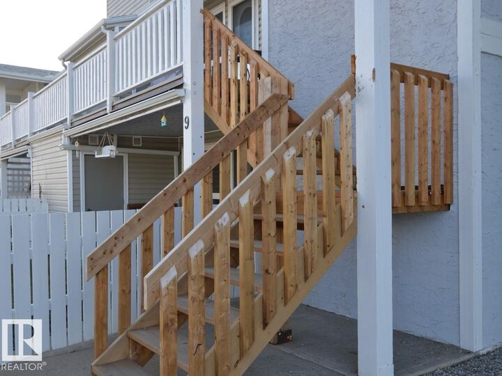 Property Photo:  2703 79 Street NW 10  AB T8A 3K4 