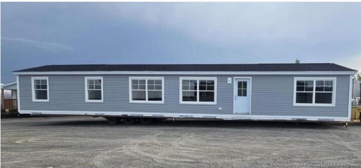 50 Ulysse Drive — photo 1