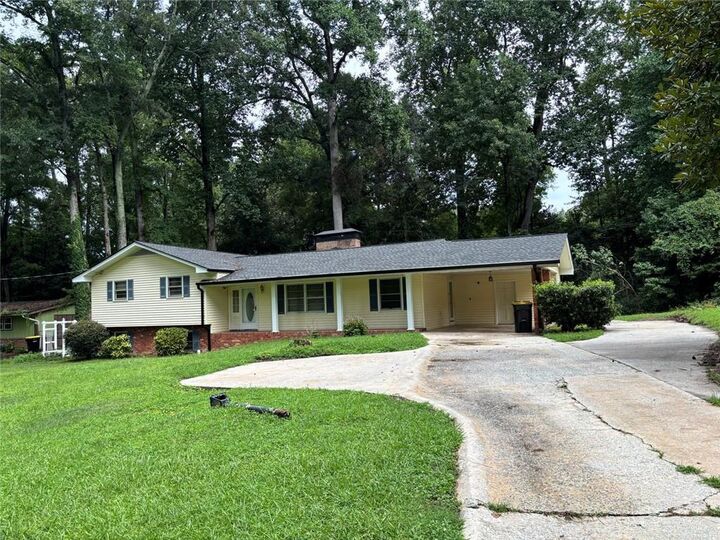Property Photo:  115 Valley View Drive  GA 30213 