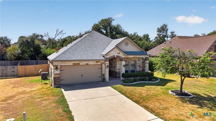 Property Photo: 274 Chering Drive TX 76513