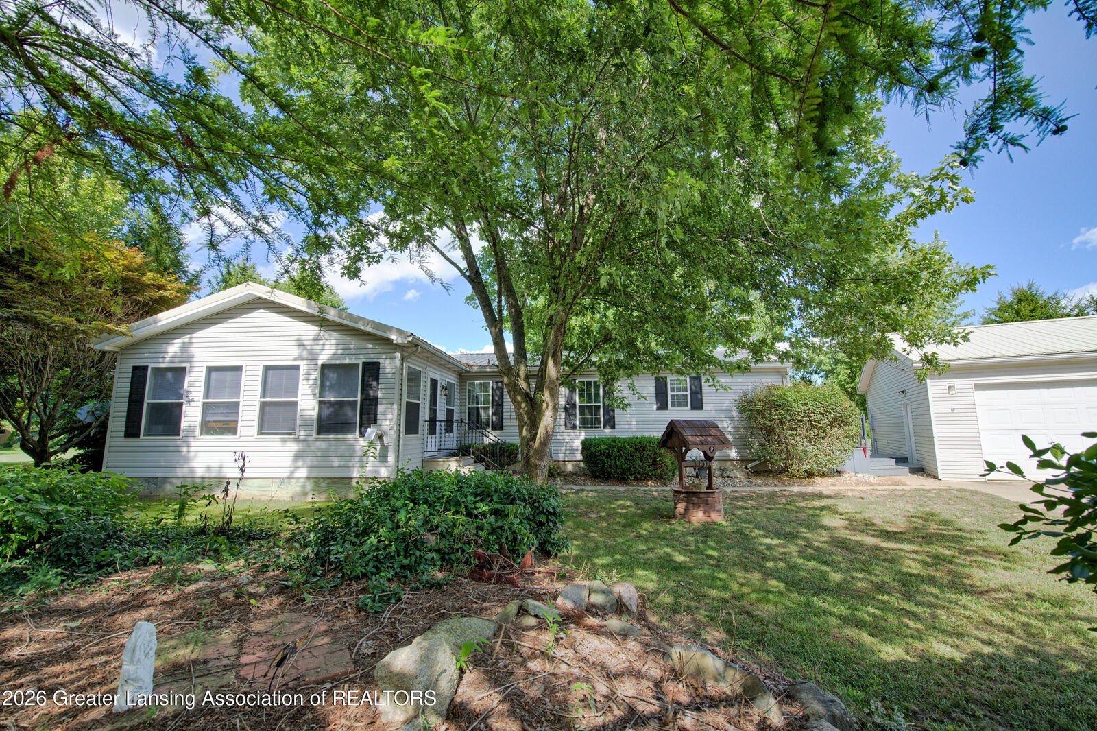 Property Photo: 4065 S Lyons Road MI 48851