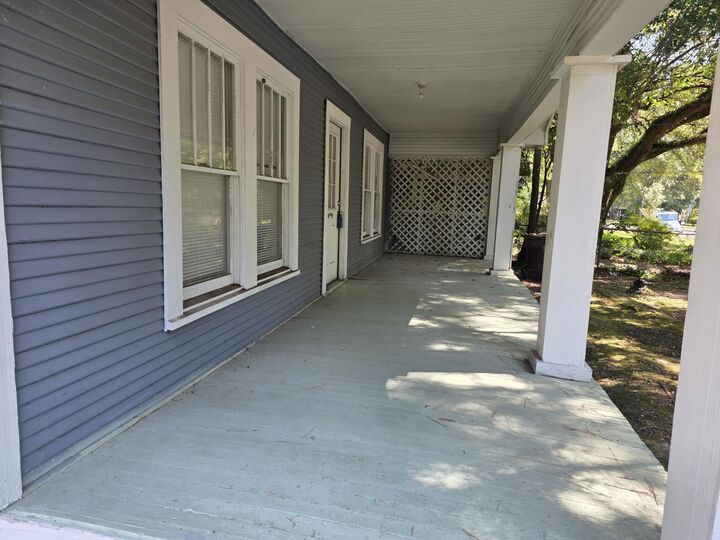 Property Photo:  1207 Adeline St.  MS 39401 