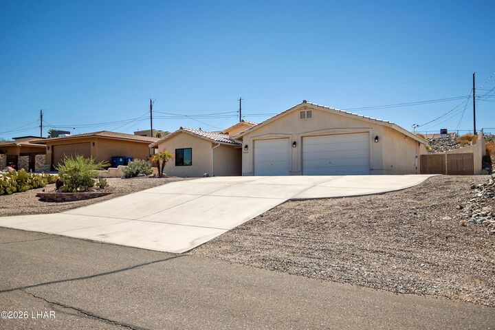 Property Photo:  3010 Talley Dr  AZ 86404 