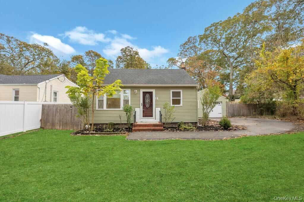 Property Photo:  34 Ormond Avenue  NY 11784 