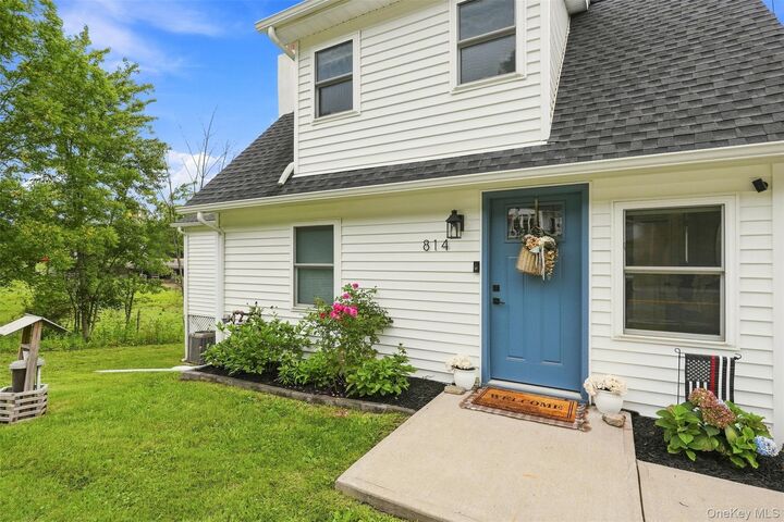 Property Photo:  814 County Route 12  NY 10958 